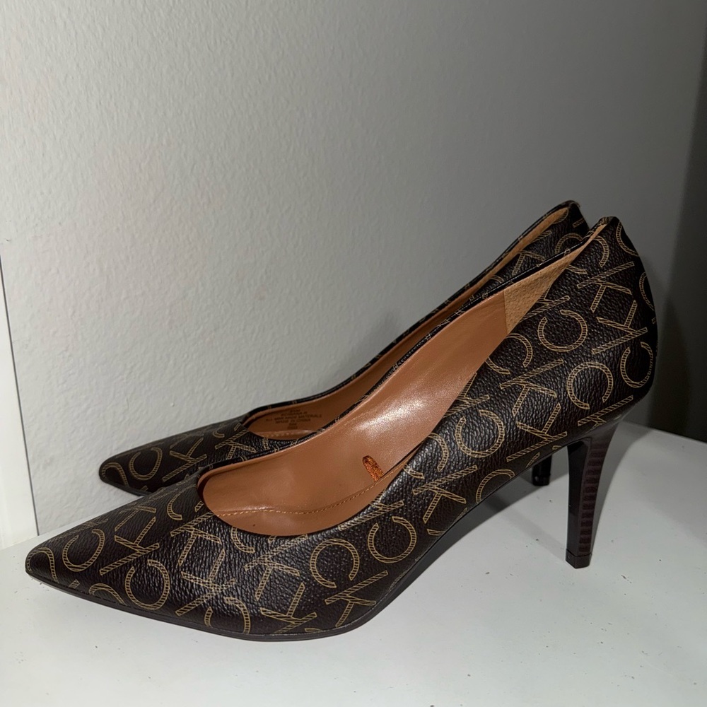 Calvin Klein Glossy Red and logo Heels. 2 pairs - Picture 9 of 10